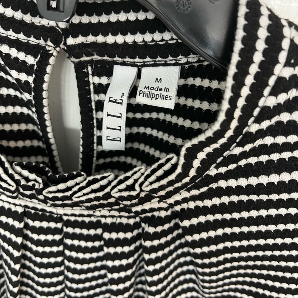 EUC Elle Striped Blouse - Picture 6 of 7
